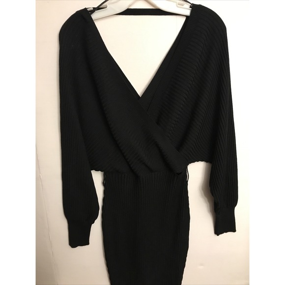 Love Tree medium black v neck‎ front back dress - Picture 1 of 4